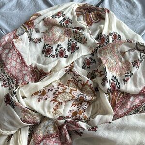 Torrid long light ruana